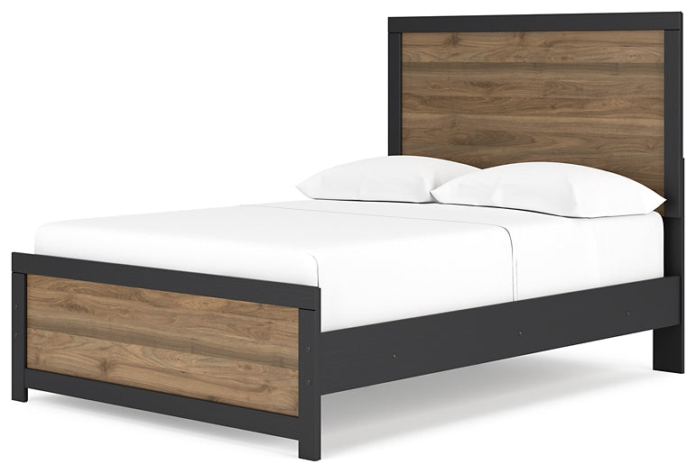 Ashley Express - Vertani Full Panel Bed with 2 Nightstands