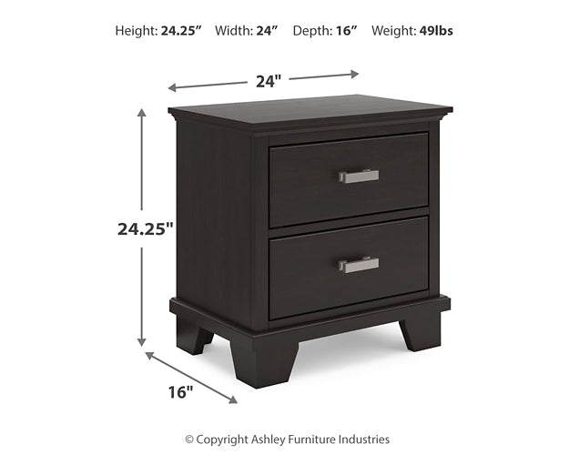 Covetown Full Panel Bed with Dresser and 2 Nightstands